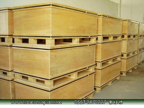 �~��Ѭ��ľ��_����ľ��_