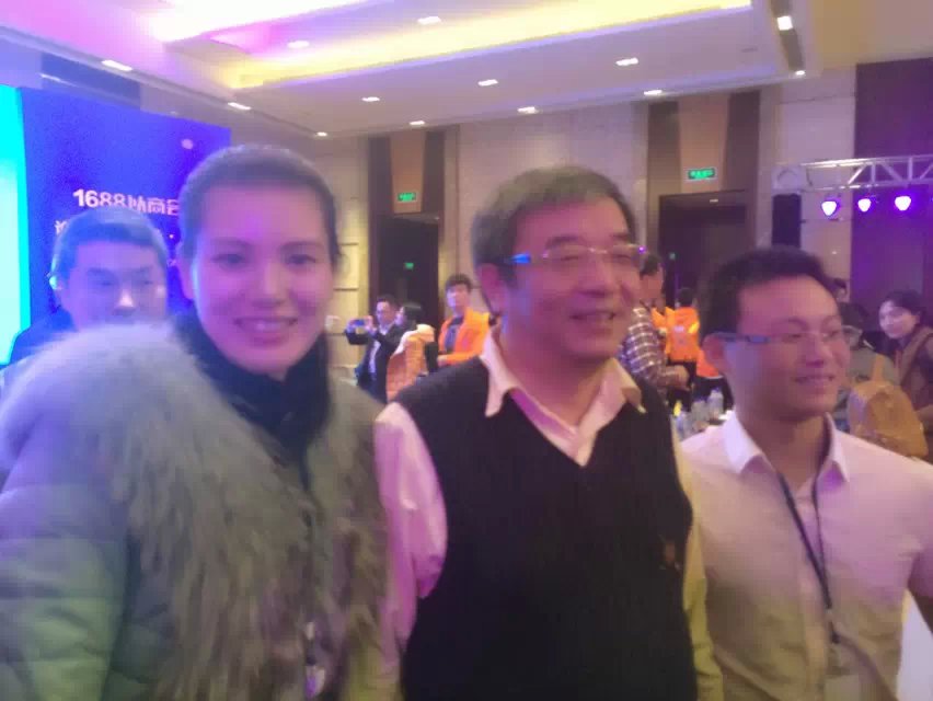 ľ�бP���ҡ�����(j��ng)��